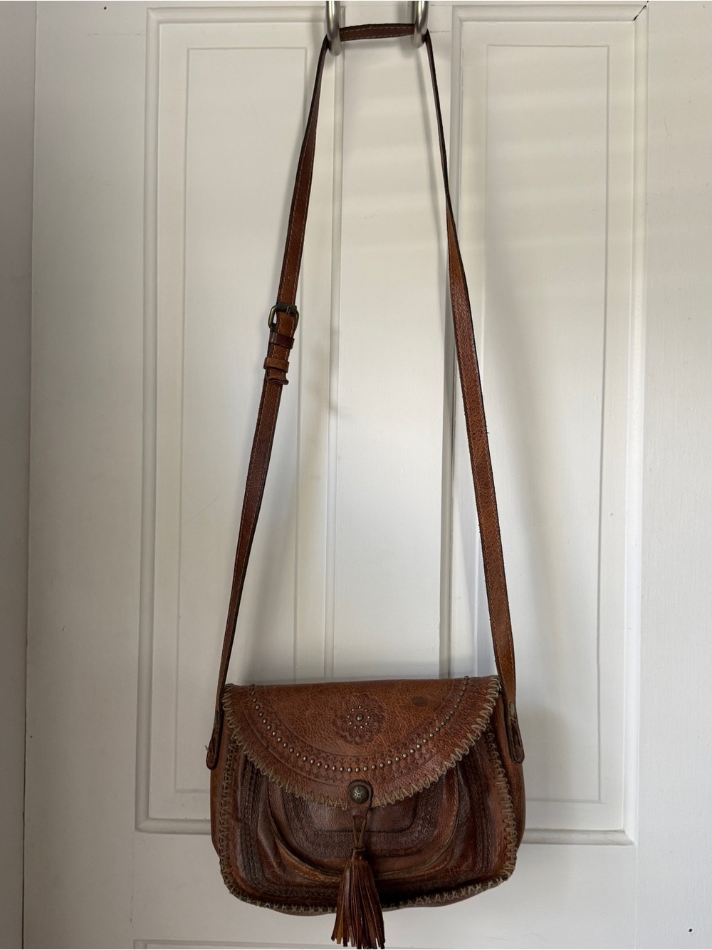 Patricia Nash Brown Tooled Leather Crossbody Bag Studded Tassel
